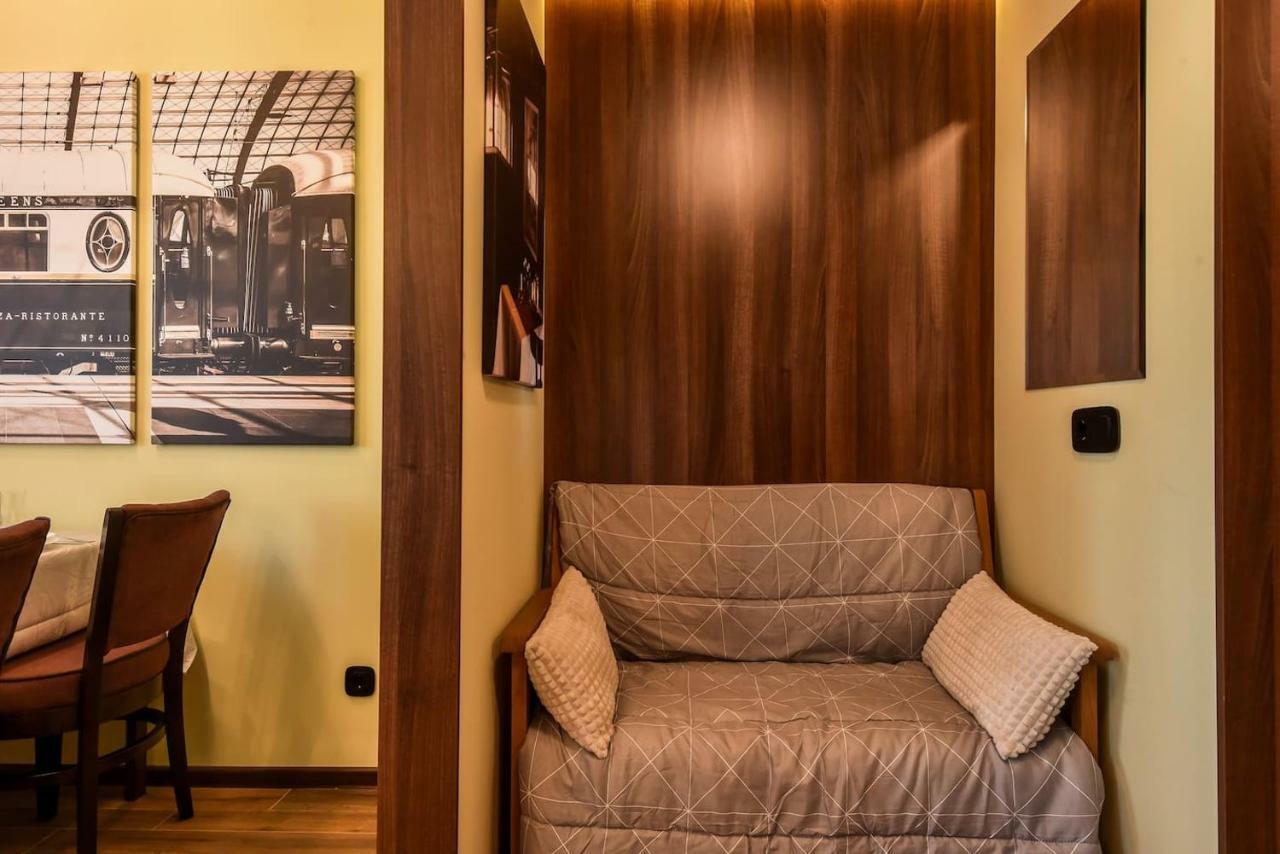 Palace Of Culture 2-Bedroom Retreat On Skobelev Blvd Apartment *